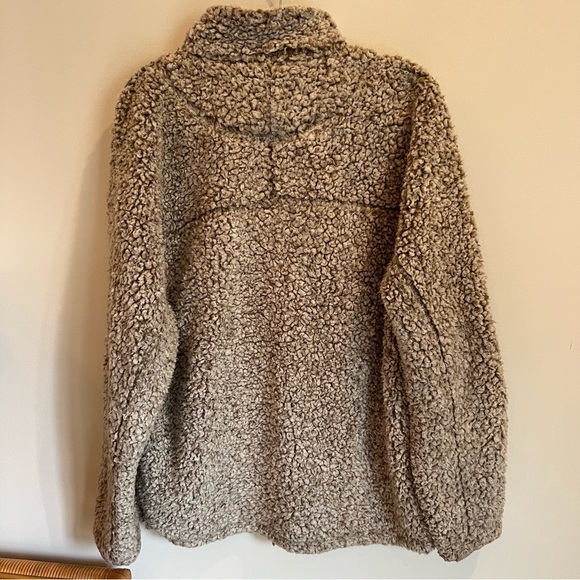 Unisex True Grit Frosty Tipped Soft Sherpa Pullover | L - Picture 9 of 13
